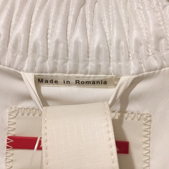 New with tags Prada jacket HOST PICK π₯π₯ - Picture 5 of 8